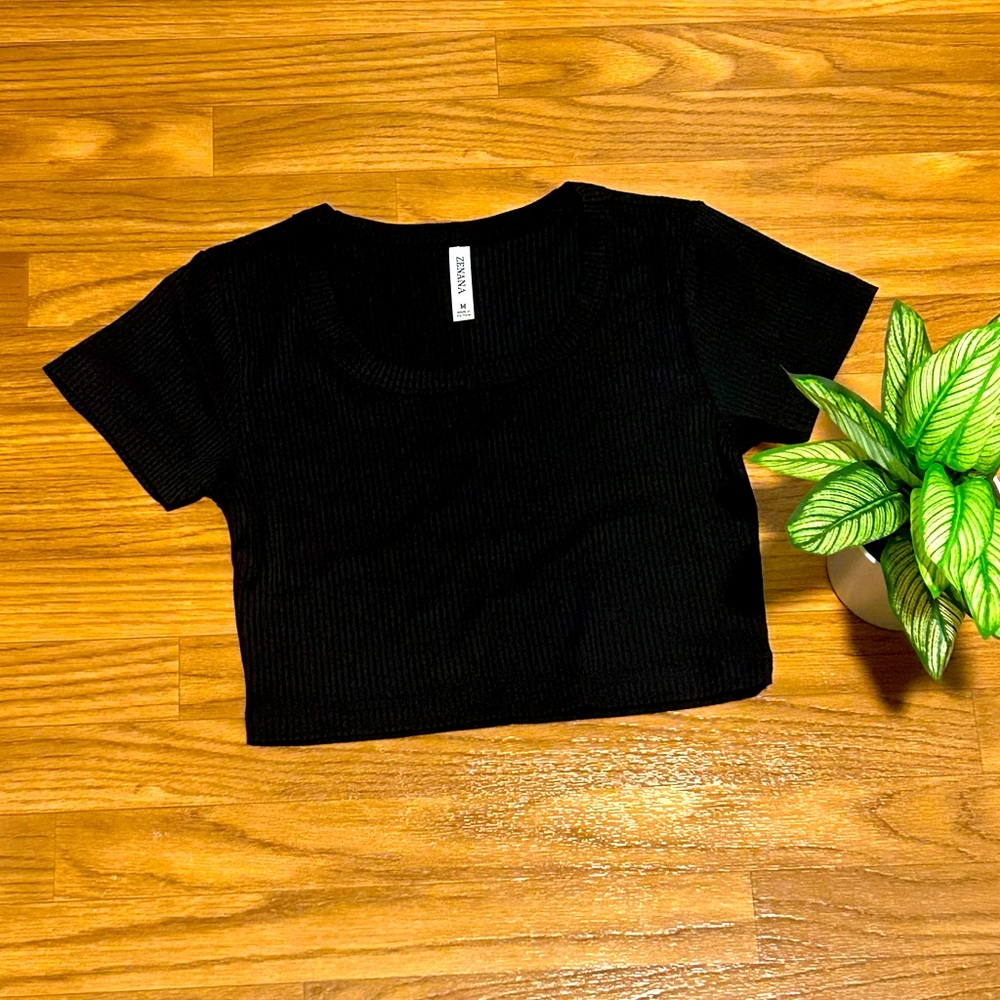COPY - Zenana Black Ribbed scoop neck crop short sleeve top Multiple sizes avai…